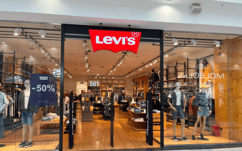 Levi's